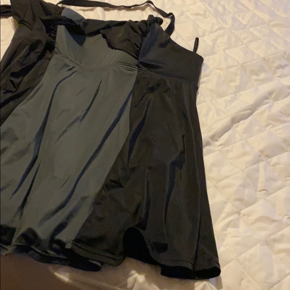 Bathing suit - Picture 8 of 8